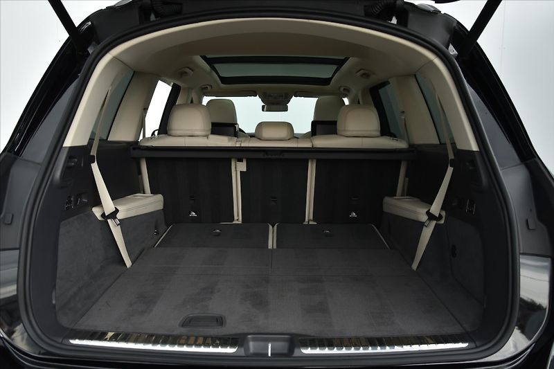 Mercedes-Benz GLS 580 4MATIC AMG 7-MÍST DPH ČR - fotka 13 z 41