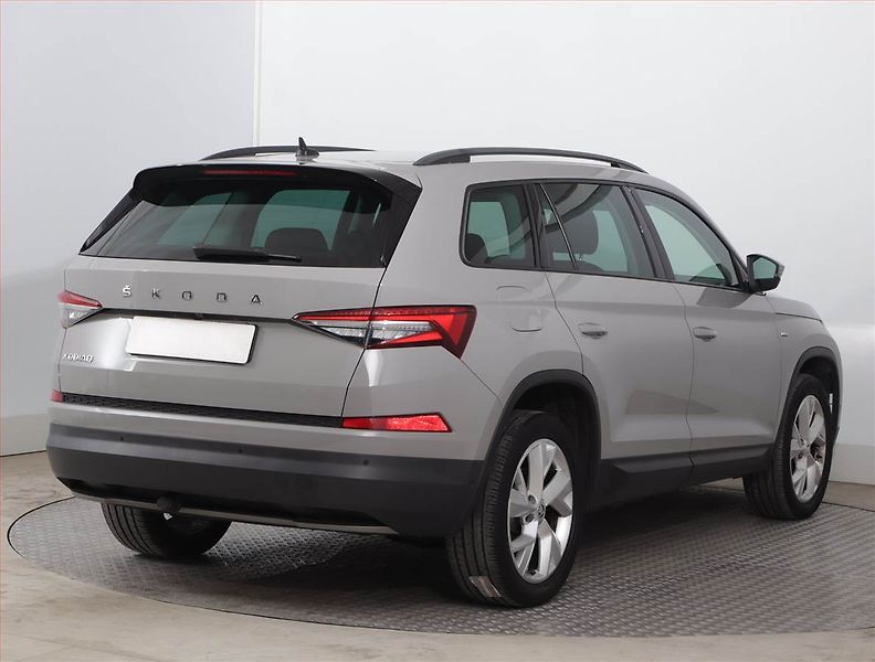 Škoda Kodiaq (2021) Ambition 1.5 TSI - fotka 5 z 23
