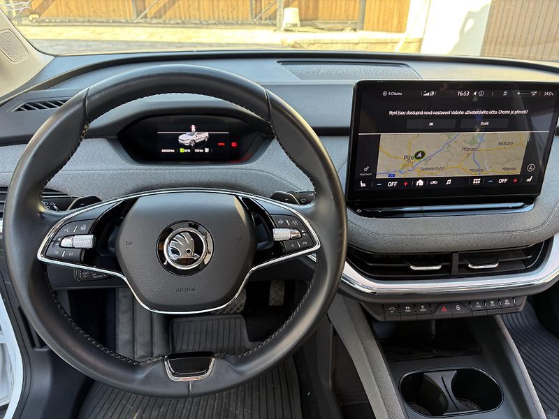 Škoda Enyaq (2022) 80, SOH 96%, tazne, TČ, - fotka 6 z 17