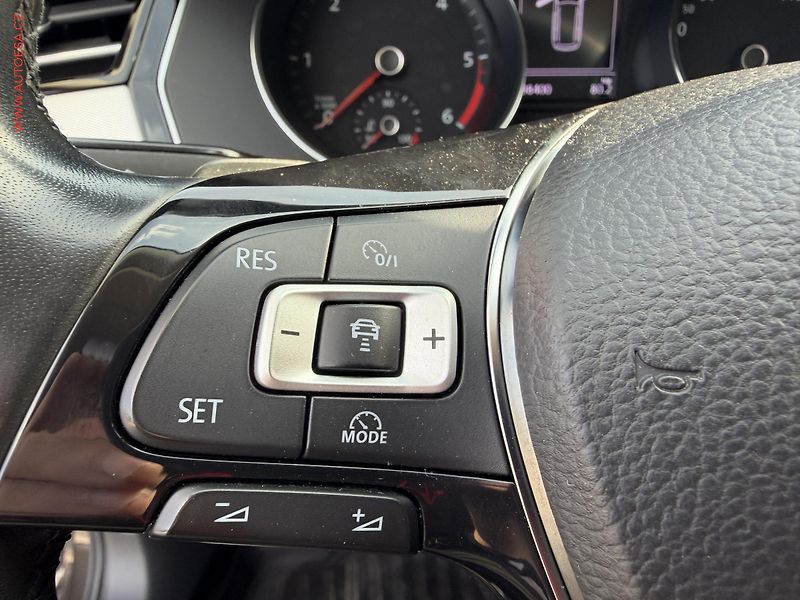 Volkswagen Passat (2018) 2.0TDi, DSG, navi, TZ - fotka 11 z 22