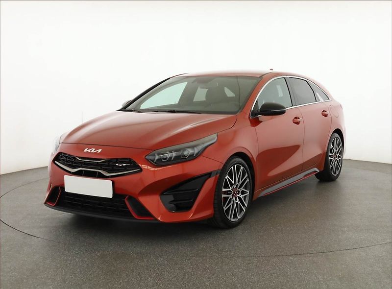 Kia Pro_Ceed (2022) GT 1.6 T-GDI - fotka 2 z 19