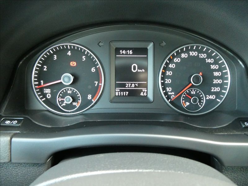 Volkswagen Golf Plus 1,2 TSi 77kW Match, auto klima - fotka 31 z 51