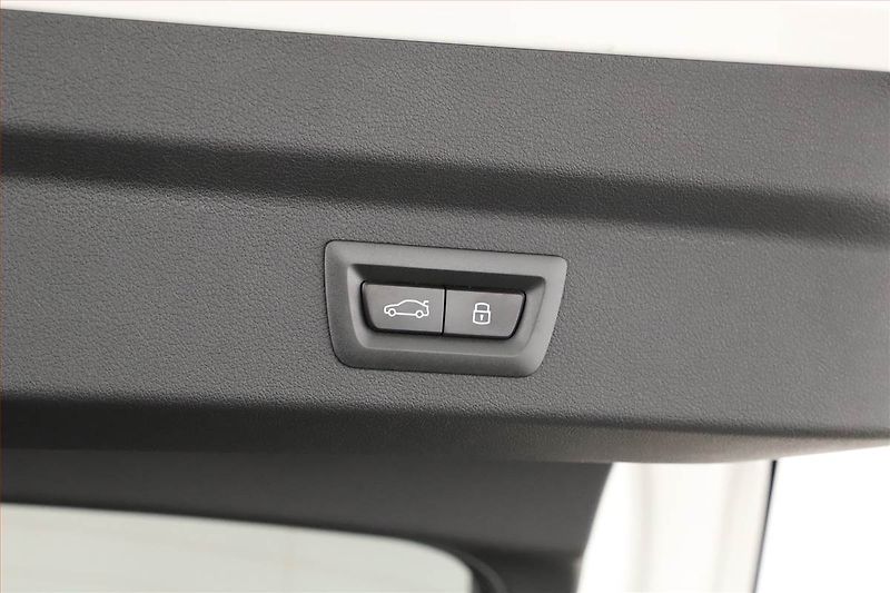BMW X2 (2025) sDrive20i - fotka 25 z 25