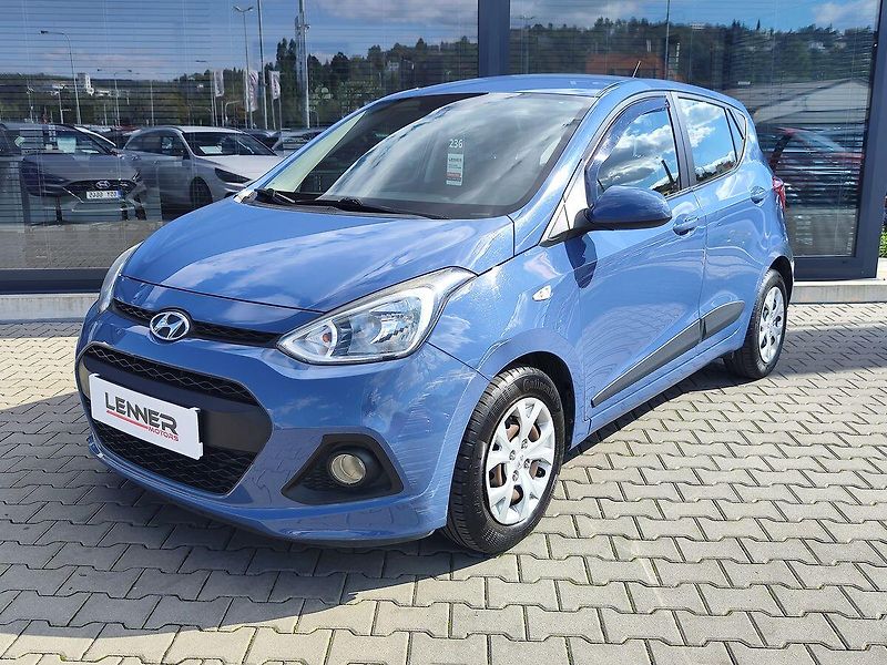 Hyundai i10 1.0i/49kW Family Plus - fotka 1 z 26