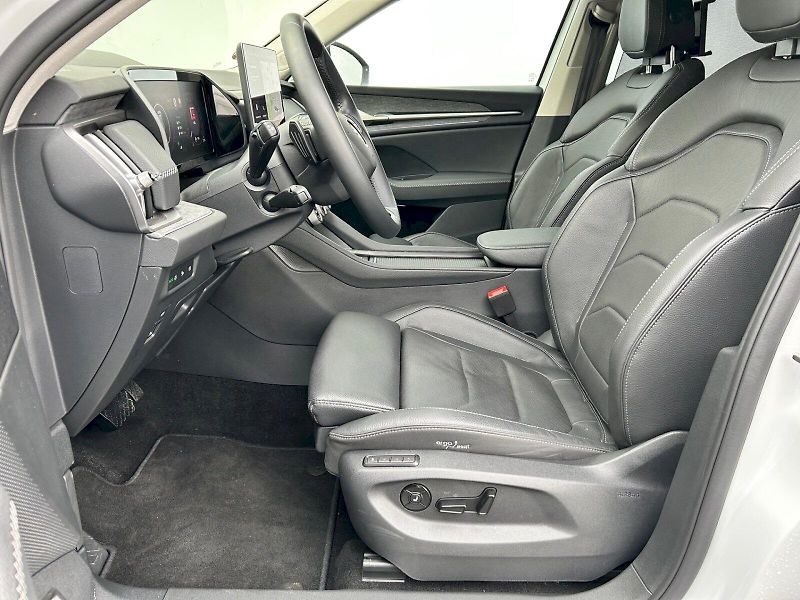 Škoda Kodiaq (2024) Exclusive Selection 2.0 TDI 14 - fotka 12 z 35