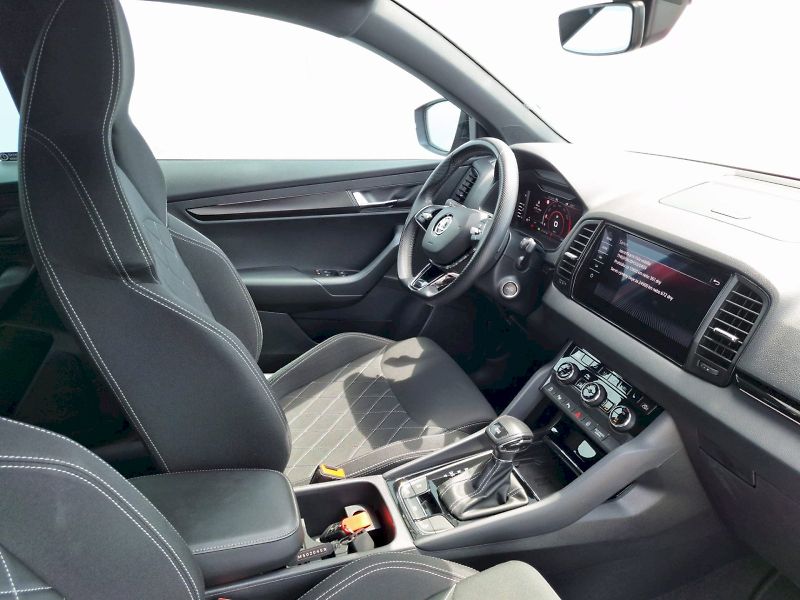 Škoda Karoq (2020) 1.5 TSI / 110 kW / 7DSG / SPOR - fotka 25 z 35
