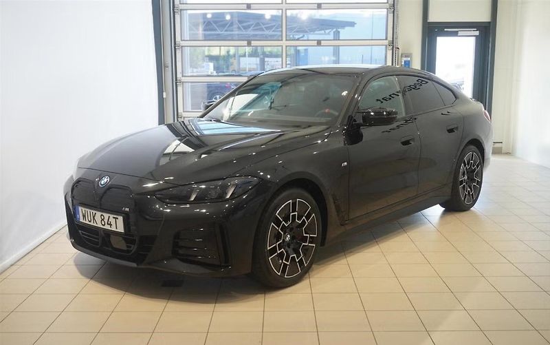 BMW i4 M60 xDrive Gran Coupé 440kW - fotka 1 z 11
