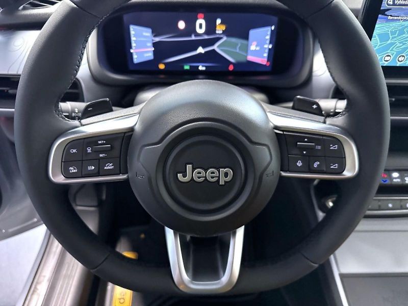 Jeep Avenger (2026) 1.2 T e-hybrid AT 145k 4xe The - fotka 18 z 19