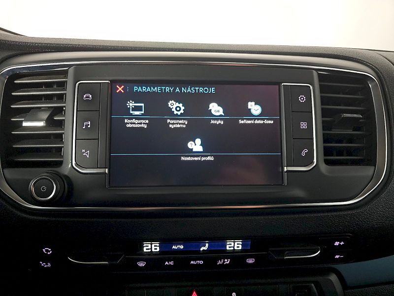 Peugeot Traveller (2017) 2.0HDi 130kW 8AT 8MÍST - fotka 13 z 30
