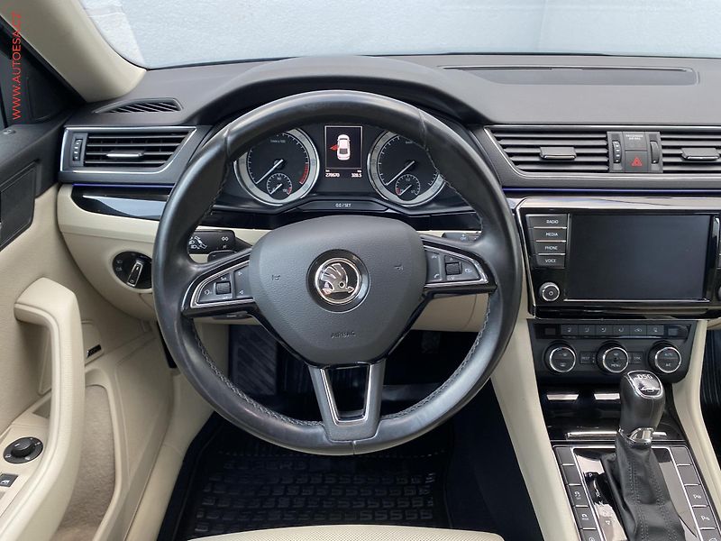 Škoda Superb (2015) 2.0 TDi 4x4, ČR, DSG - fotka 11 z 20