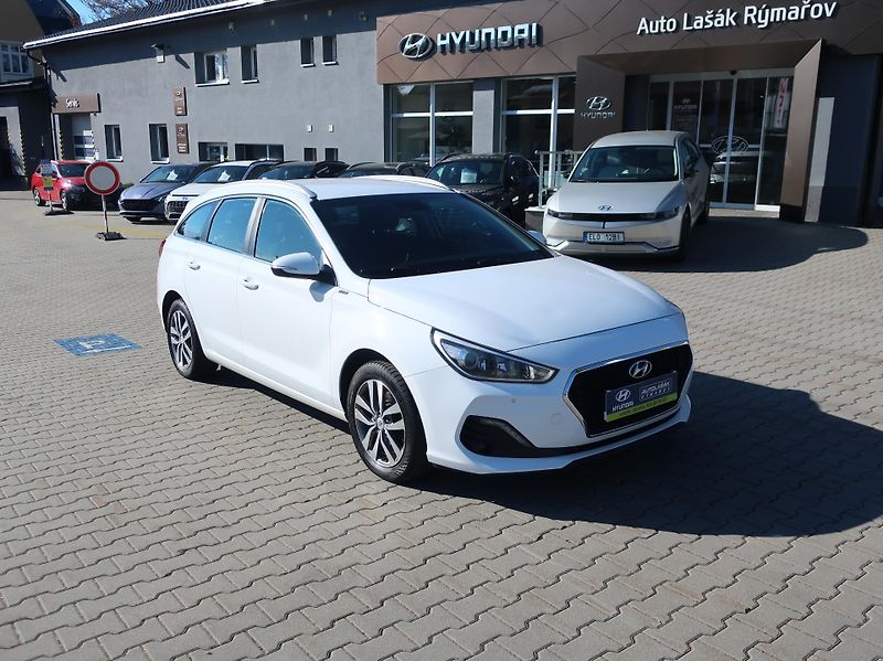 Hyundai i30 1.6CRDi 85kW STYLE NAVI ALU - fotografie inzerátu