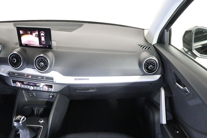 Audi Q2 30 TFSI 81 kW - fotka 24 z 26