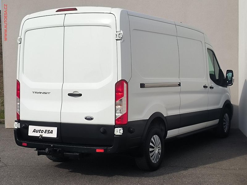 Ford Transit (2023) 2.0TDCi L3H2, 1.maj,ČR, TREND - fotka 4 z 22
