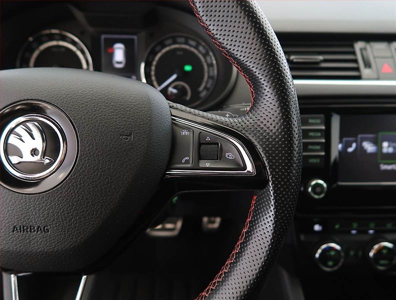 Škoda Octavia (2016) RS 2.0 TDI, Automat, Kůže - fotka 19 z 26