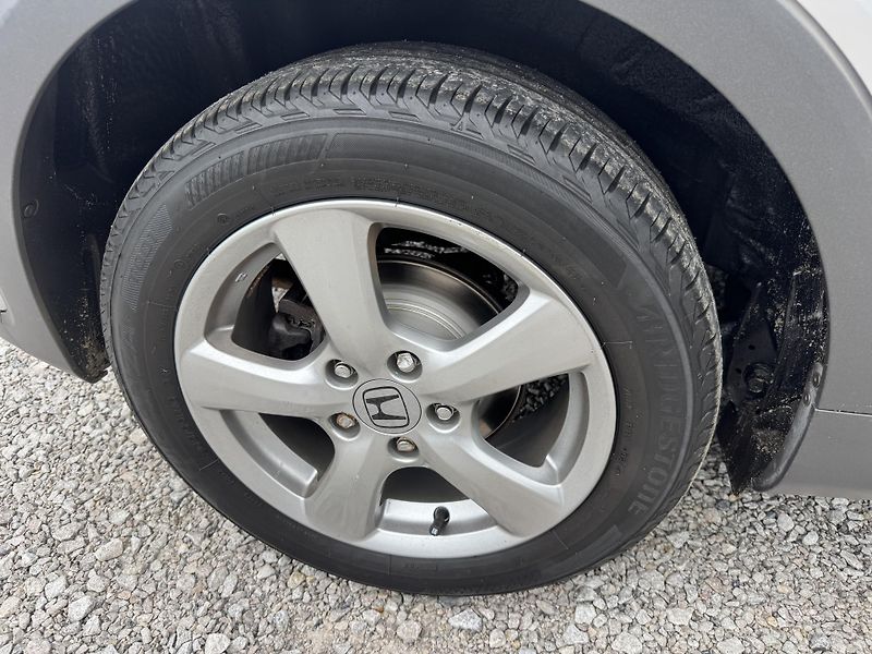 Honda Civic (2006) 1,4i-VTEC,SPORT,rezervace - fotka 25 z 36
