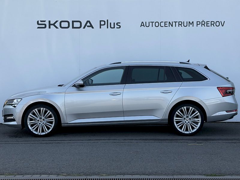 Škoda Superb (2022) 2.0TDI 110kW Style Matrix Manu - fotka 3 z 35