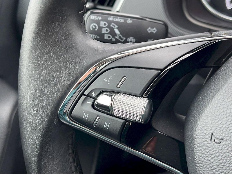 Škoda Fabia (2021) 1.0 TSI 70kW Ambition Plus Com - fotka 8 z 30