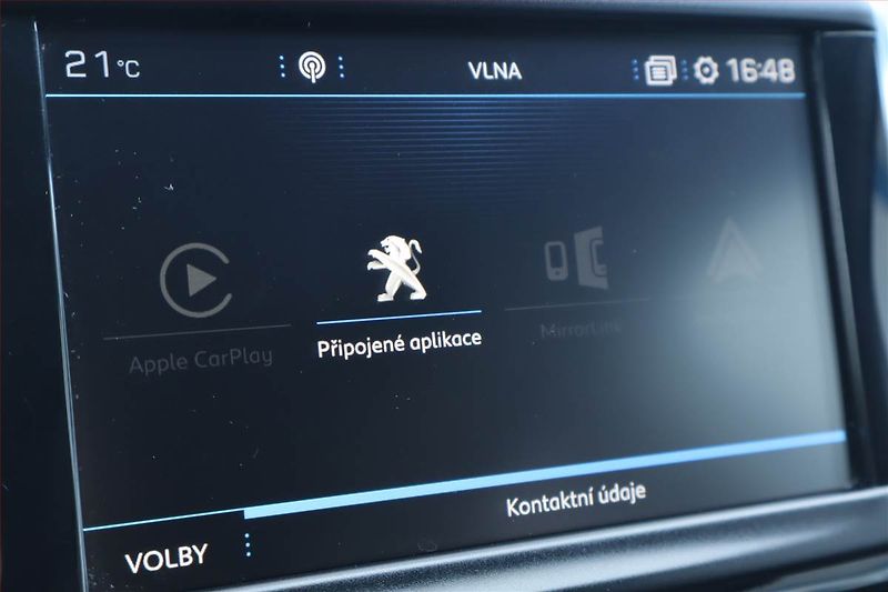 Peugeot 2008 (2018) 1.2 PureTech, Automat - fotka 19 z 25