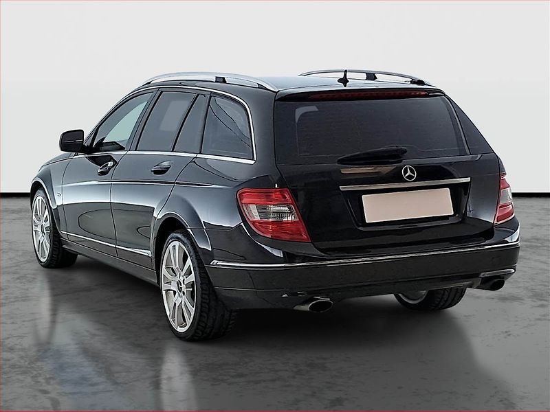 Mercedes-Benz Třídy C (2008) C 320 CDI , Serv.kniha - fotka 4 z 16