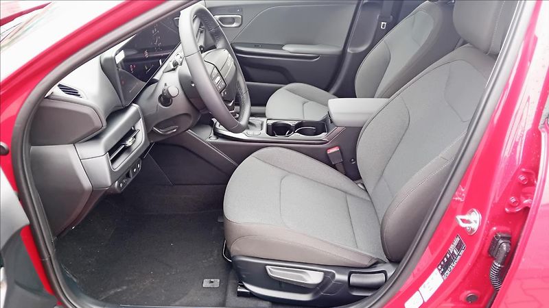 Kia K4 1,6 T-GDi 7DCT SPIN - fotka 8 z 12