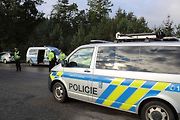 Do jihočeského měření emisí a kontrol u hotelu Sloup na silnici I/3 (bývalá E55) se zapojili policisté krajské dopravní policie, z dálničního oddělení Borek a táborští dopraváci. Vozidla se řidiči naváděli také z blízké dálnice D3.