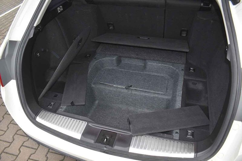 Tentokrát jsem otestoval dvanáctiletý kombík Honda Accord