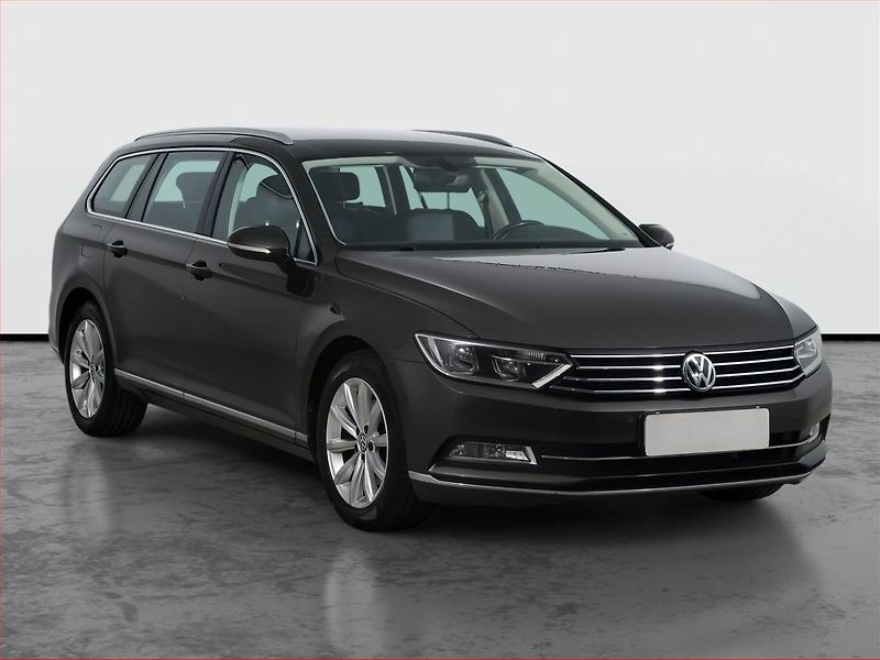 Volkswagen Passat (2017) 2.0 TDI, Automat, Kůže - fotografie inzerátu