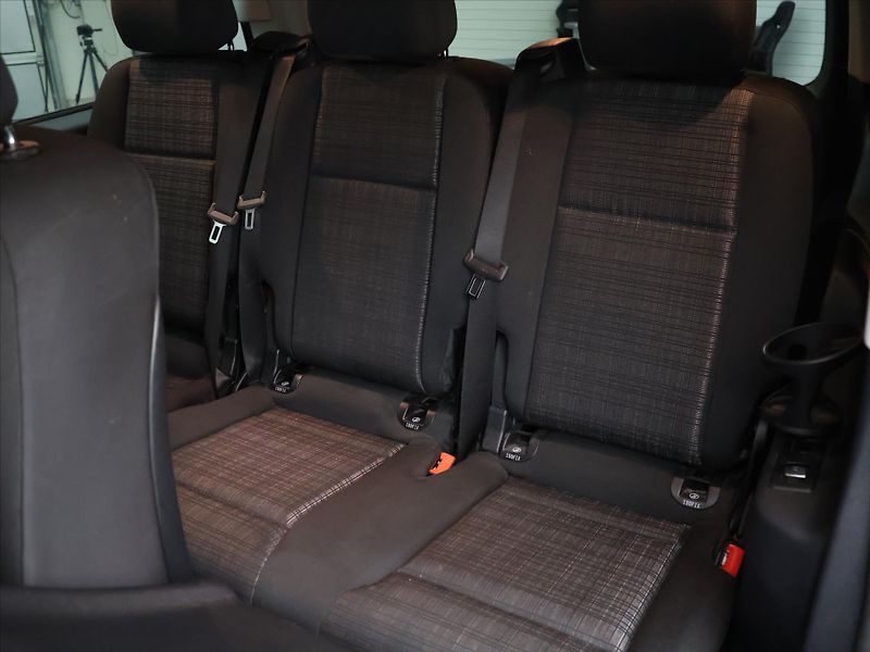 Mercedes-Benz Vito L 2,0 119 CDI 140 kW DPH Aut. - fotka 15 z 31