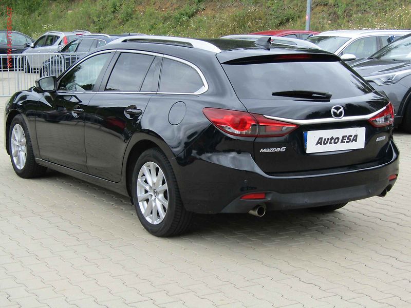 Mazda 6 (2013) 2.0 i - fotka 6 z 15