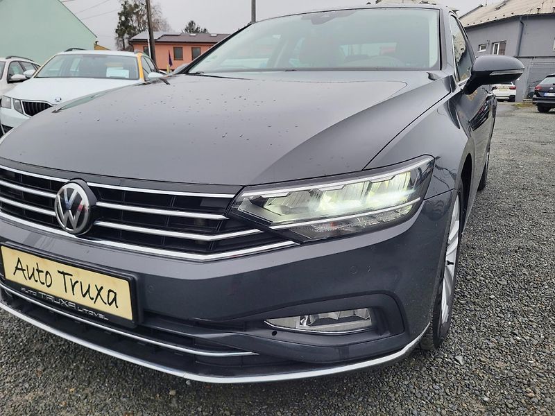 Volkswagen Passat SEDAN 2.0 TDi ELEGANCE *ČR - fotka 31 z 46