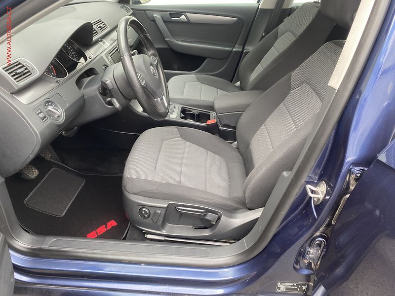 Volkswagen Passat (2012) 1.4 TSi, Comfortline, park - fotka 9 z 18