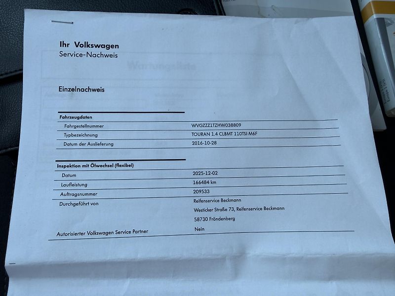 Volkswagen Touran 1.4 TSI PANO ALCANTARA MASÁŽ - fotka 42 z 44