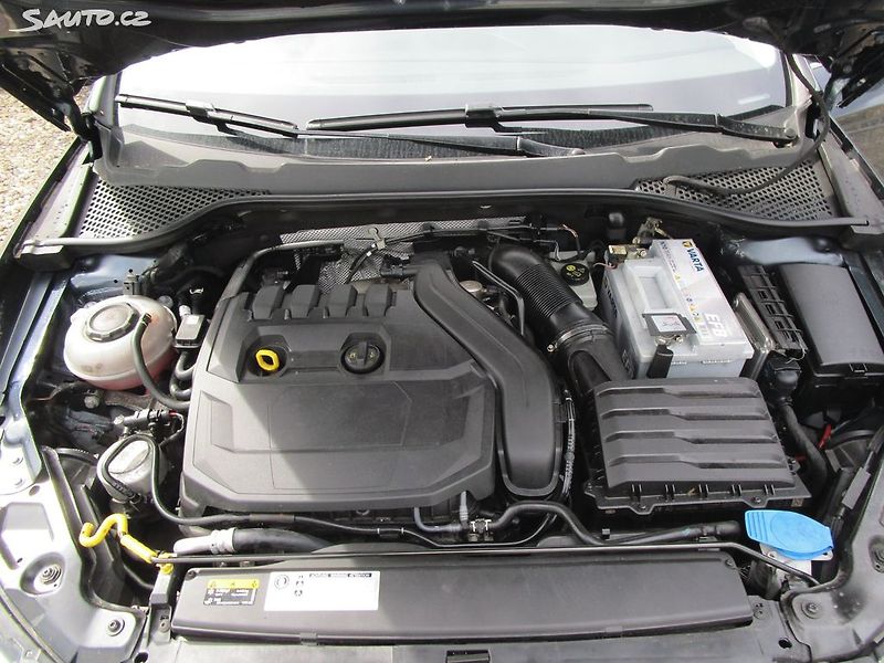 Seat Leon 1,5TSI-DSG-110KW-NOVÝ OLEJ - fotka 25 z 26