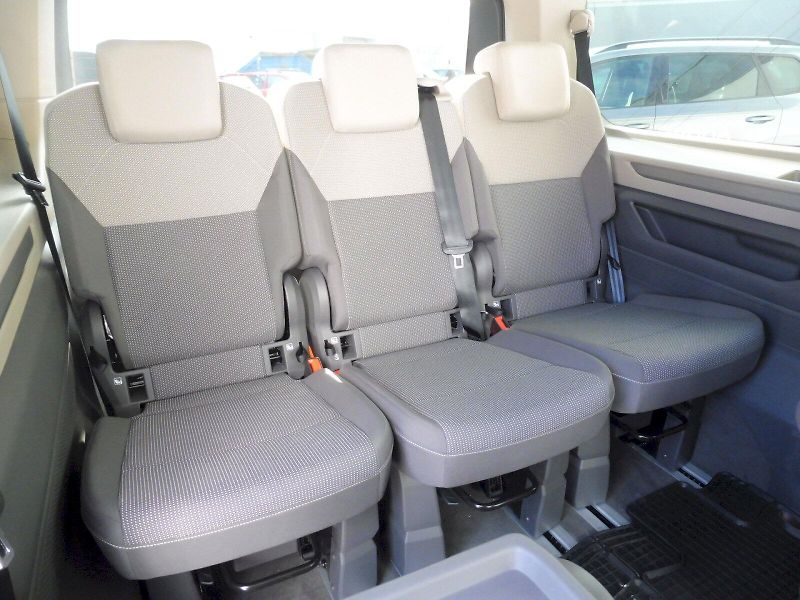 Volkswagen Multivan (2025) Long Life 1,5 TSI PHEV 180kW D - fotka 23 z 30