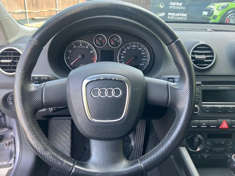 Audi A3 1,8 TFSi(118kW)*STK DO 6/2028* - fotka 10 z 15