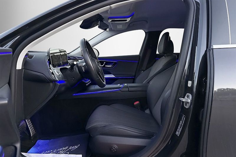 Mercedes-Benz Třídy E 300de 4M Avantgarde 360 Taž - fotka 11 z 24