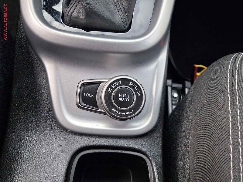 Suzuki Vitara (2016) 1.6 DDiS AllGrip, Comfort - fotka 16 z 19