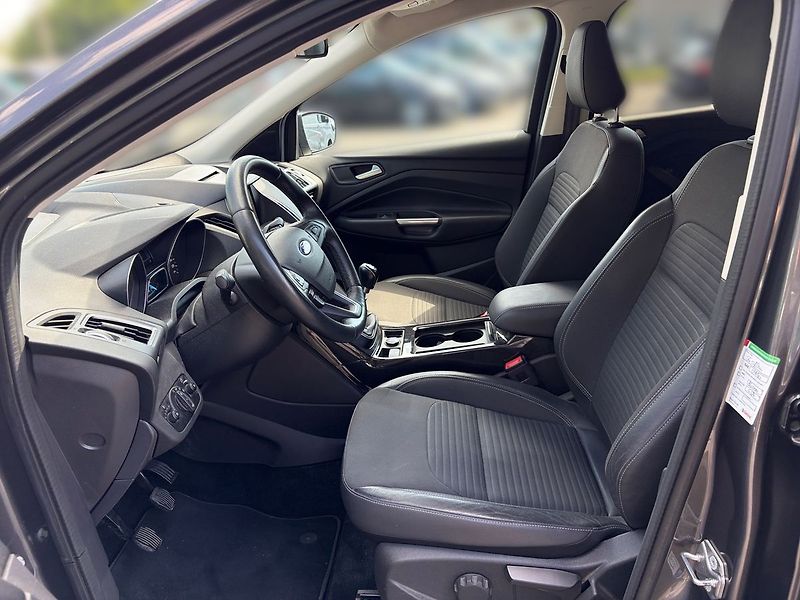 Ford Kuga CZ AWD Titanium man. ZÁRUKA od - fotka 7 z 19
