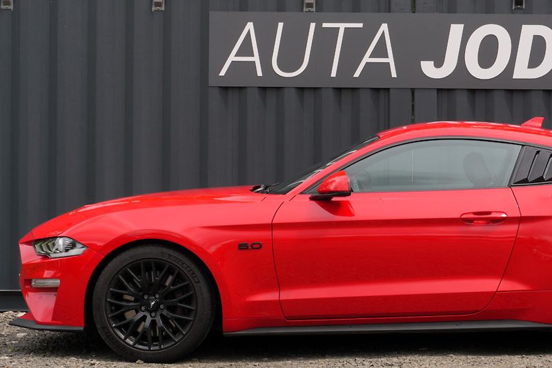 Ford Mustang 5.0 V8 GT, DPH, ACC, Ventilace - fotka 2 z 35