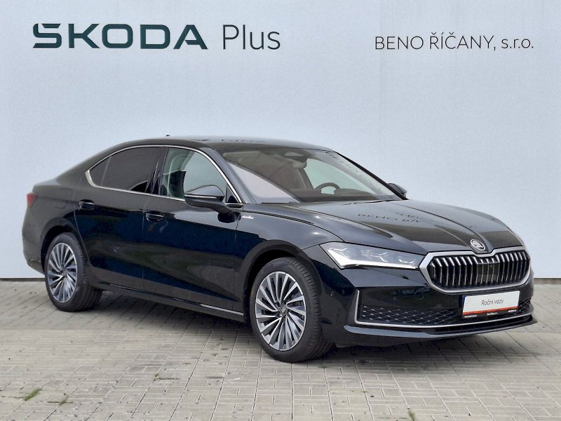 Škoda Superb (2025) iV L&K DSG 1,5TSi 150kW - fotka 10 z 35