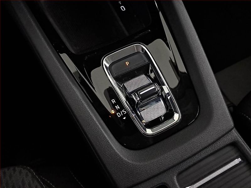 Škoda Octavia (2023) 1.5 TSI e-tec - fotka 13 z 17