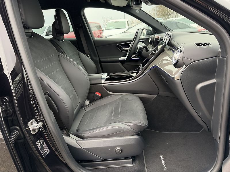 Mercedes-Benz GLC 220d AMG 4MATIC - fotka 10 z 31