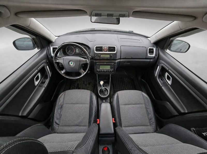 Škoda Roomster (2007) 1.9 TDi - fotka 13 z 23