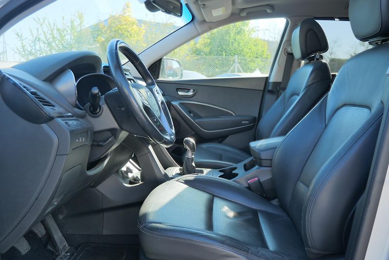 Hyundai Santa Fe - fotka 5 z 6