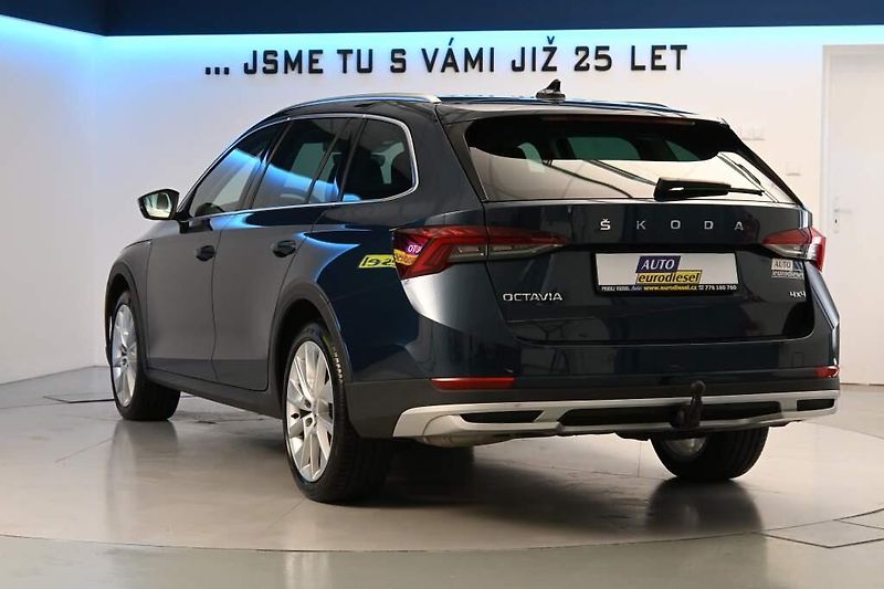 Škoda Octavia (2023) 2.0 SCOUT 4x4 DSG Matrix LED T - fotka 7 z 36