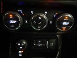 Jeep Renegade (2015) 2.0 JTD 4x4, ČR, servis - náhled 16