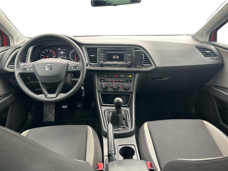 Seat Leon 1.2 TSI Reference 81kW - fotka 10 z 22