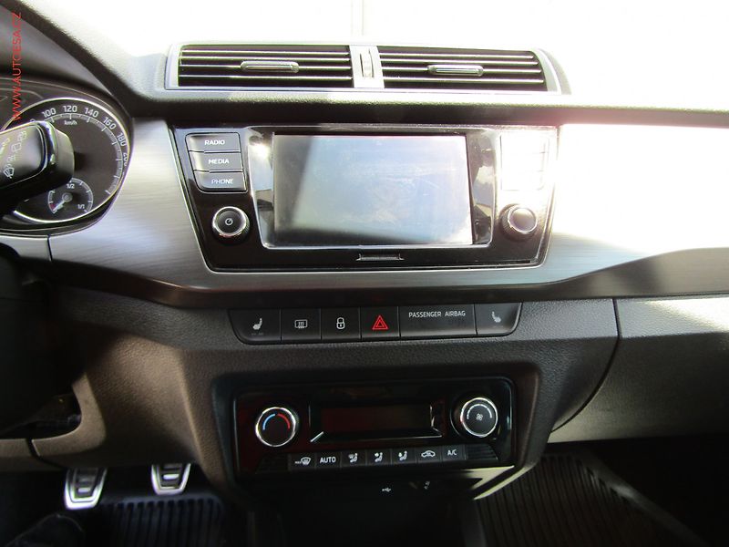 Škoda Fabia (2019) 1.0 TSi, ČR, Style, LED - fotka 11 z 17