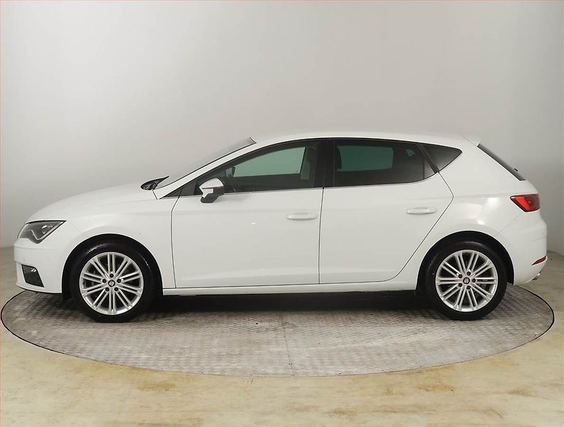 Seat Leon (2020) 1.5 TSI, Kůže, Navi, Tempomat - fotka 3 z 19
