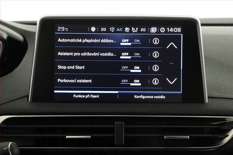 Peugeot 3008 (2020) 1.5 BlueHDi, Automat, Kůže - fotka 17 z 20
